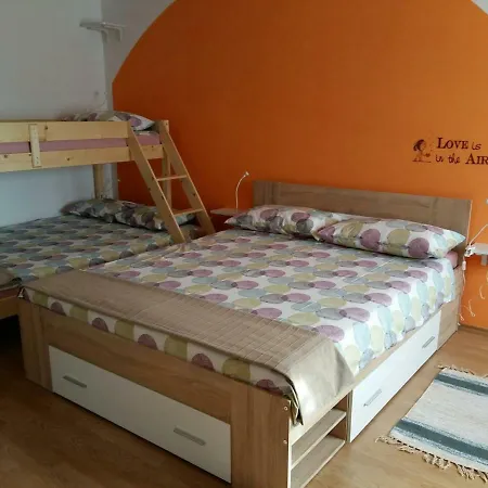 Mia Apartment